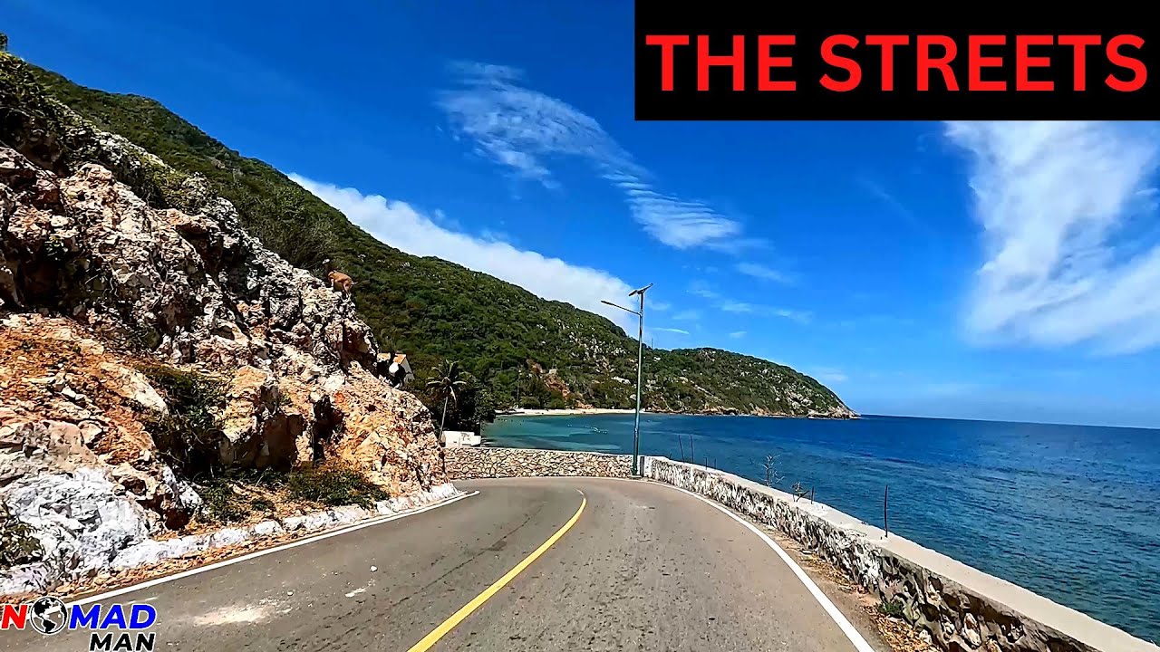 REAL STREETS OF CAP HAITIEN, HAITI. LABADEE 4K 🚙😜
