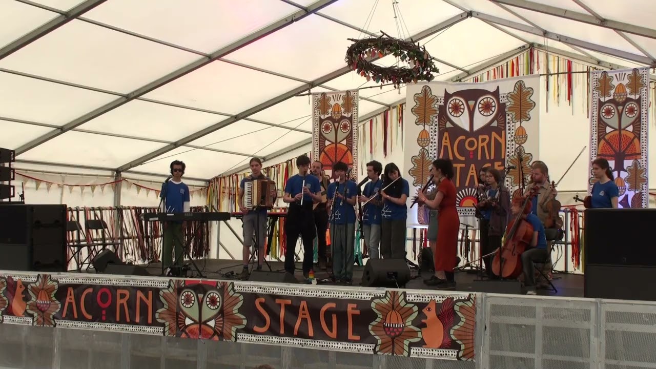 La Valse du Cerfs-Volents, performed by London Youth Folk Ensemble