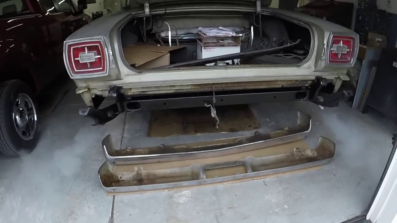 Реставрация кабриолета Ford Galaxie 500 1966 года, часть 74. Запуск двигателя впервые за 44 года.
