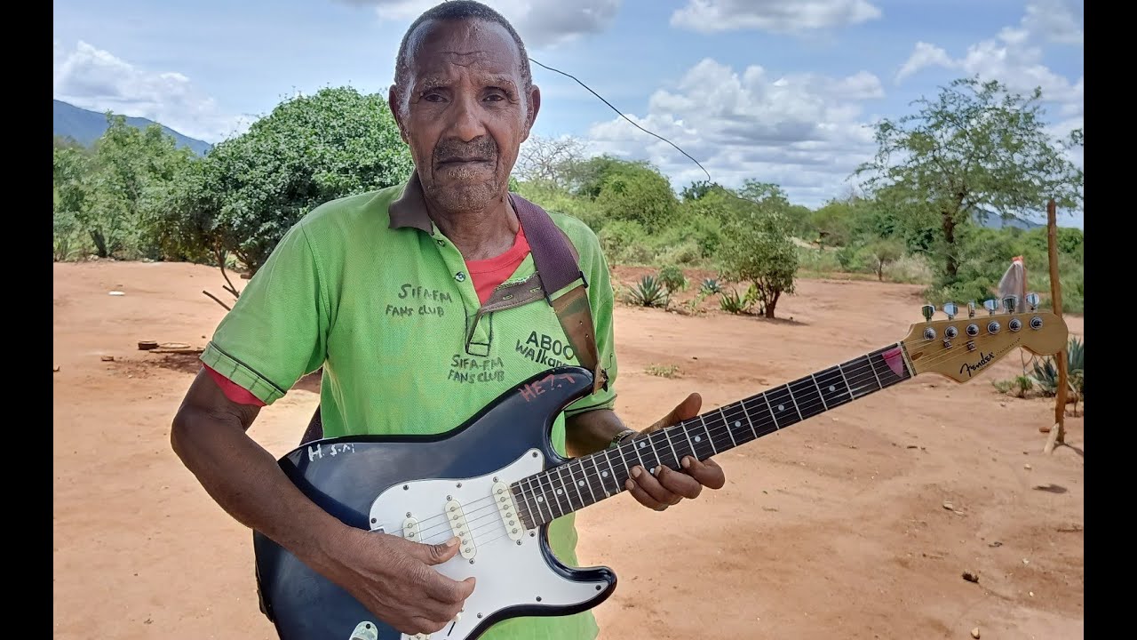 Ushuhuda: Aboo Wa Ikanga (Msikilizaji Mwimbaji)