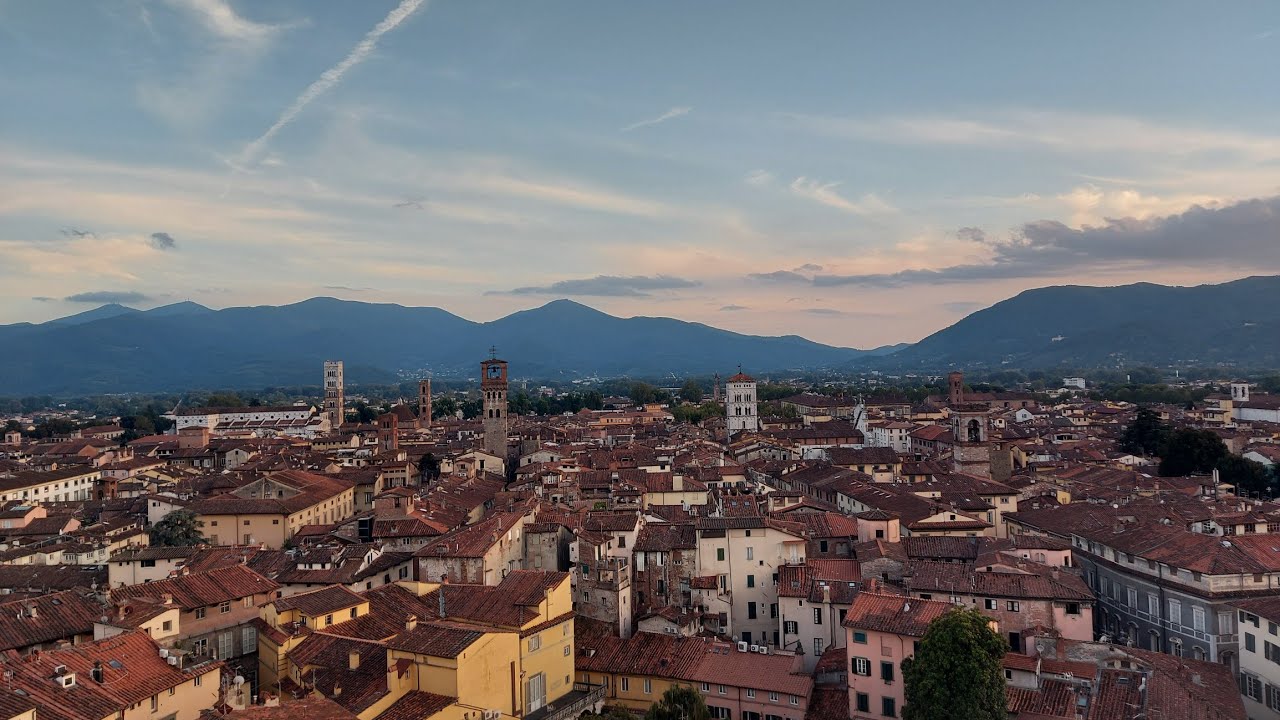 I Campanari Lucchesi suonano le campane nella giornata della Vigilia della S.Croce, VIDEO 300