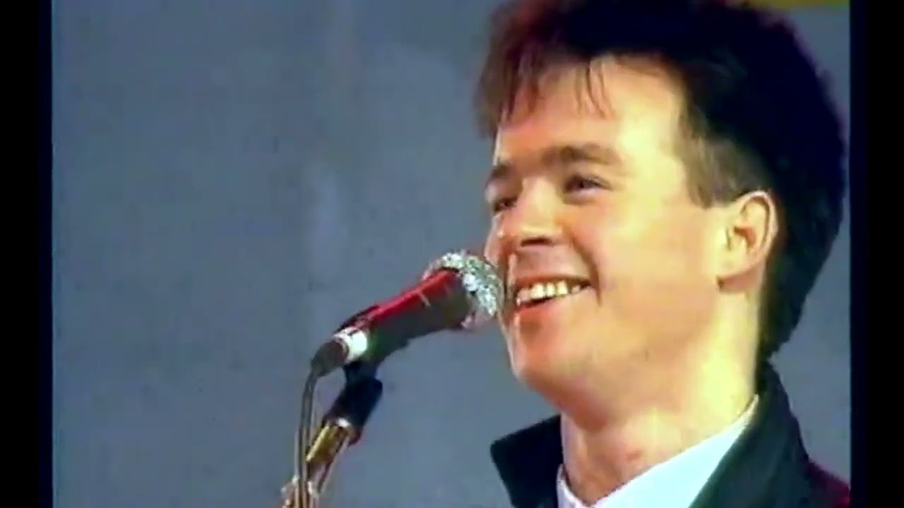 Feel it Now &ndash; The Fountainhead (Live Self Aid)