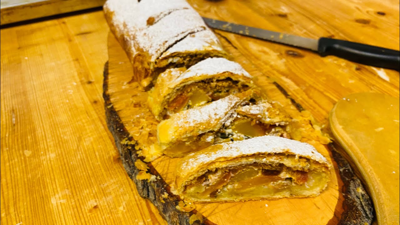 Strudel di pesche con ricotta e amaretti ￼