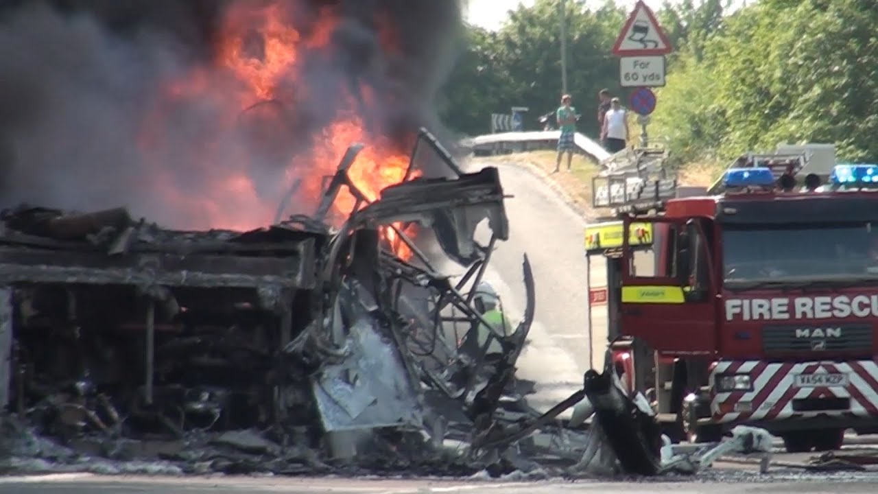 Lew's News Extra - Stagecoach Bus Fire on North Devon Link Road A361 in Tiverton