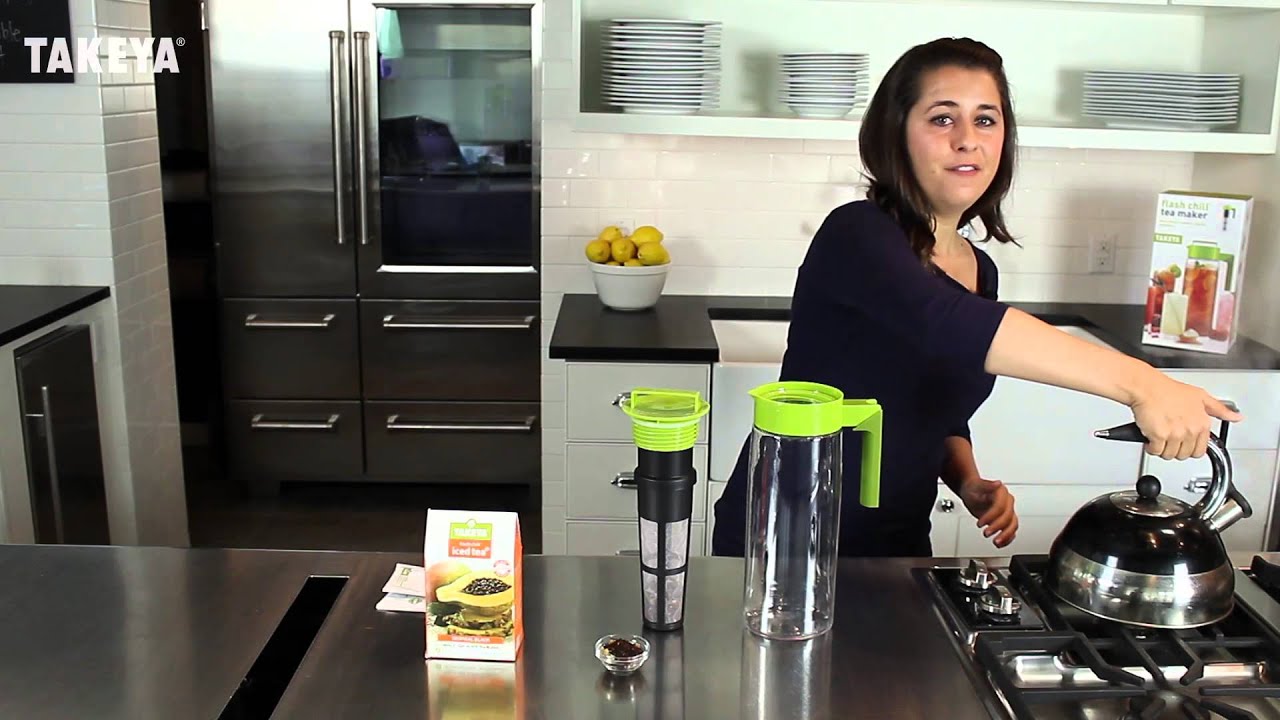 How To Make Fresh Iced Tea in Minutes