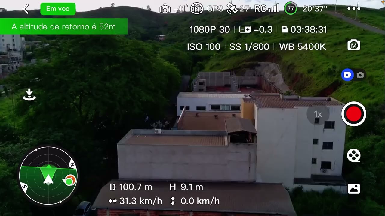 Potensic atom sobrevoando a tarde pelo parque caravelas olha vista linda 