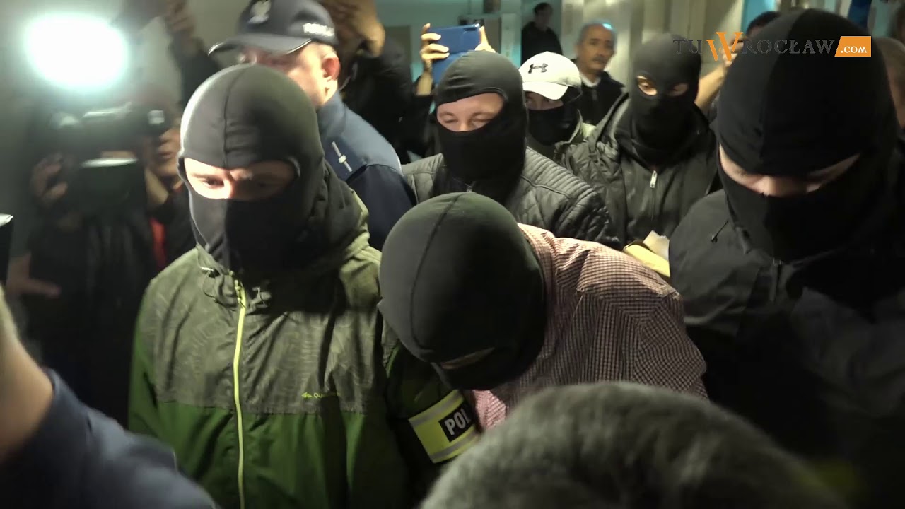 29-latek oskarżony o zabójstwo w Galerii Dominikańskiej doprowadzony do sądu