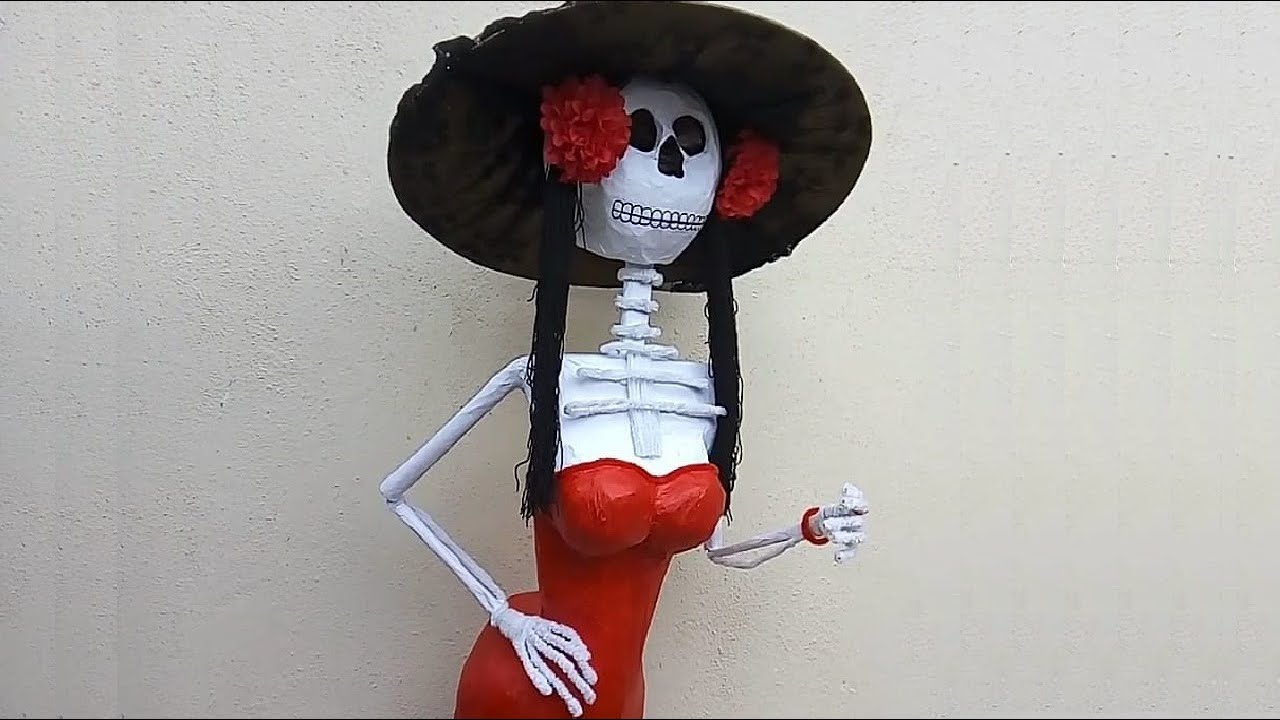 💀Cómo hacer una catrina fácil  de papel mache paso a paso /día de muertos