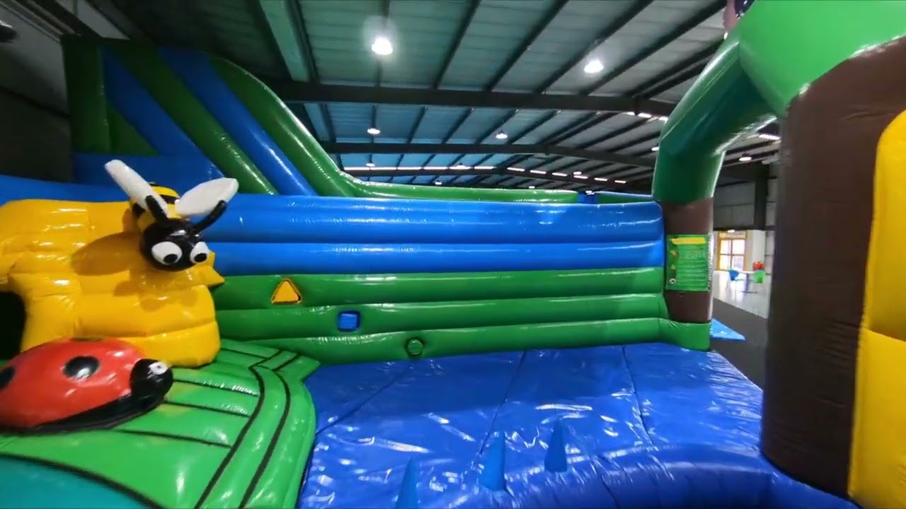 Innoflate Cumbernauld - Indoor Inflatable Park