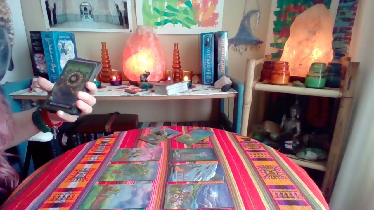 TAURO!! 🔮 Alguien está observando tus movimientos!! Si hay algo que sanar termina de hacerlo!!