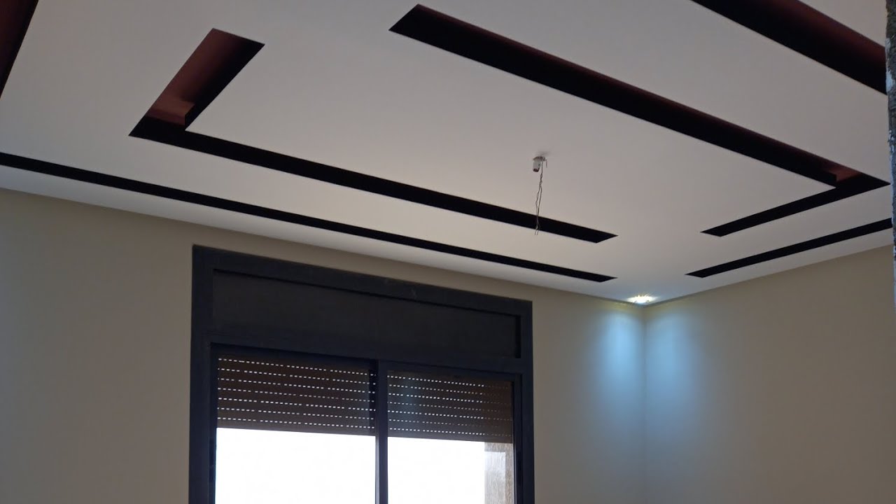 دار للبيع🏠 في مدينة بني ملال مصلوحة مزيان بتمن جد مناسب فيها طابق أرضي وطابق أول اوسطح 0695944478☎️