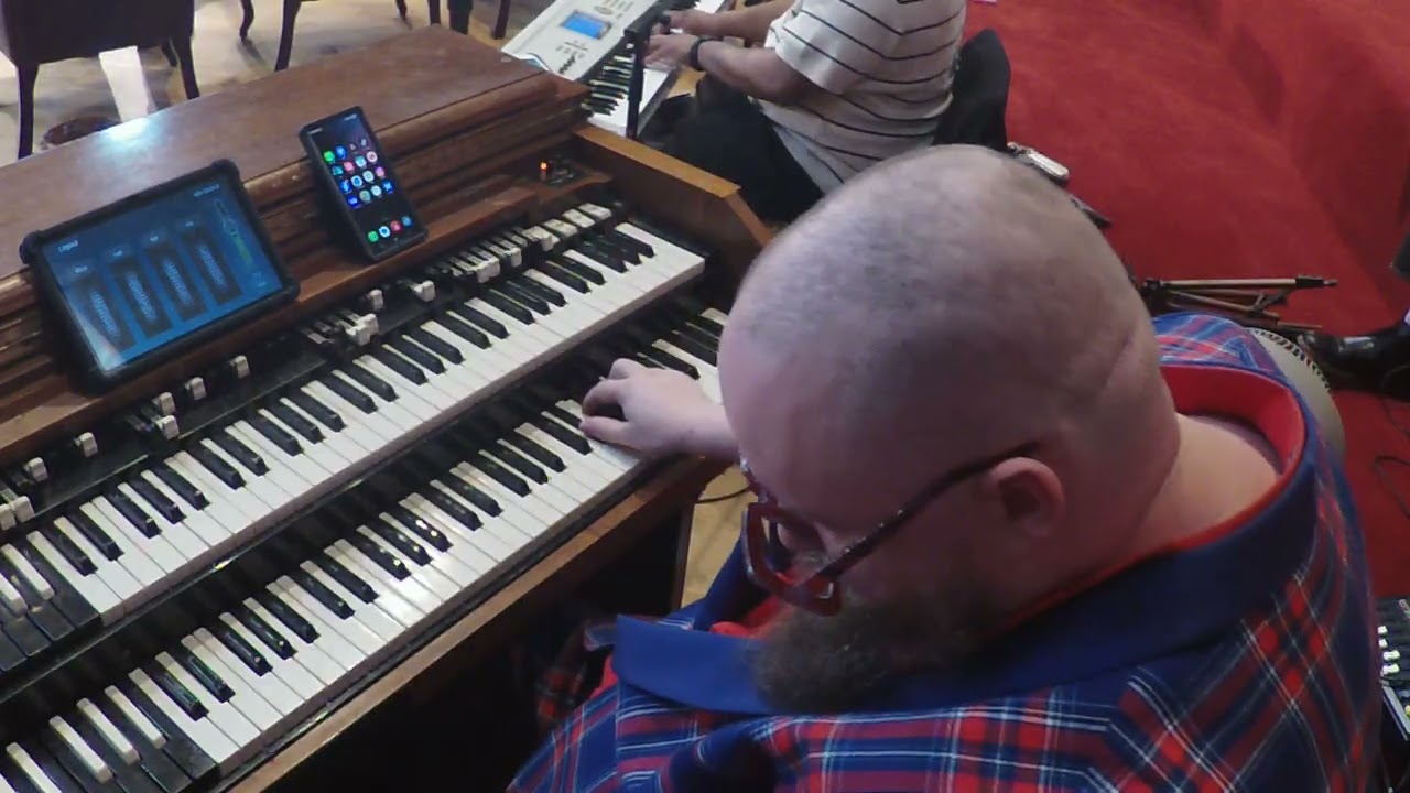 Backing The Preacher/Altar Call - Greater Mt Sinai COGIC - 2/15/26 - Dan 