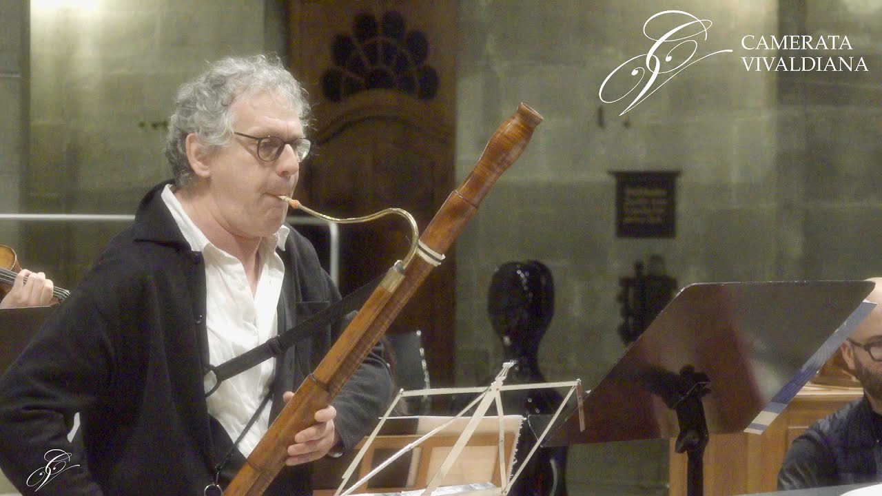 Sergio Azzolini: Vivaldi, Bassoon Concerto in F major, RV 487, 2. (Camerata Vivaldiana/Fritz Krämer)