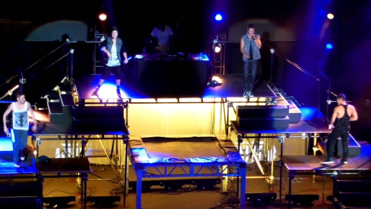 Boyfriend / Run Wild - Big Time Rush in Guadalajara