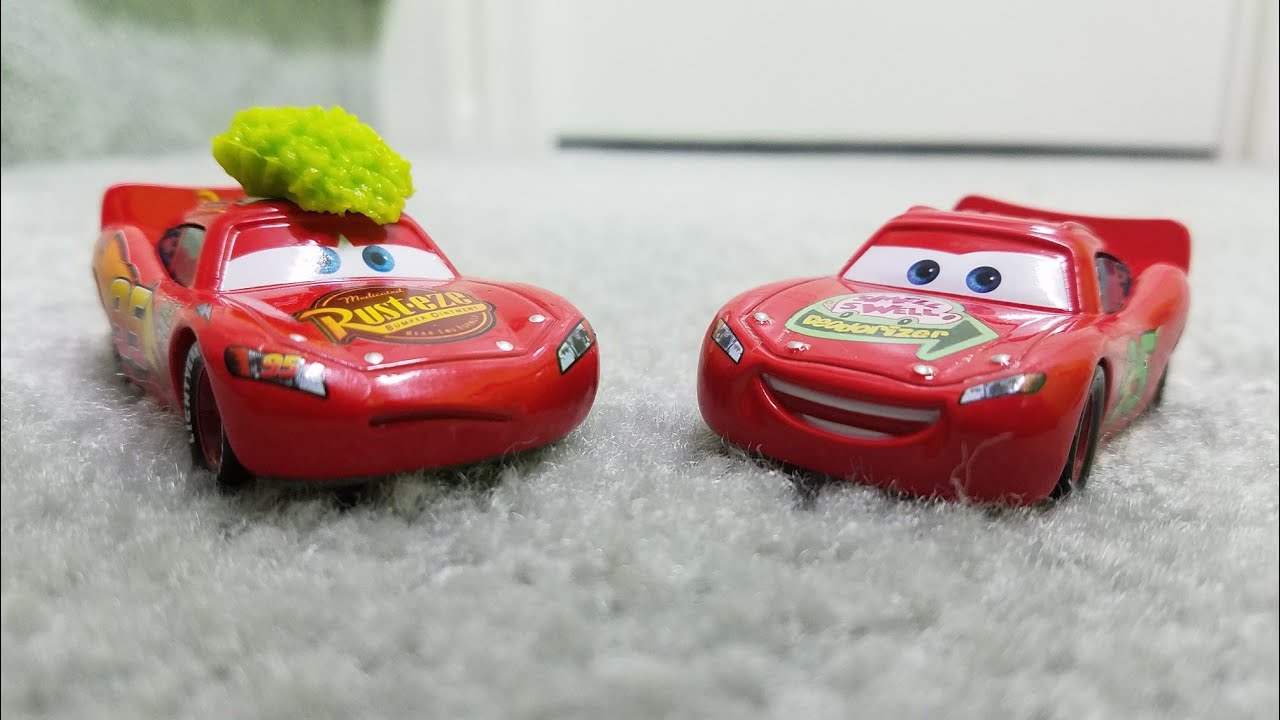 Disney Pixar Cars Diecast Review: Tumbleweed & Smell Swell Lightning McQueen - Review & Showcase!