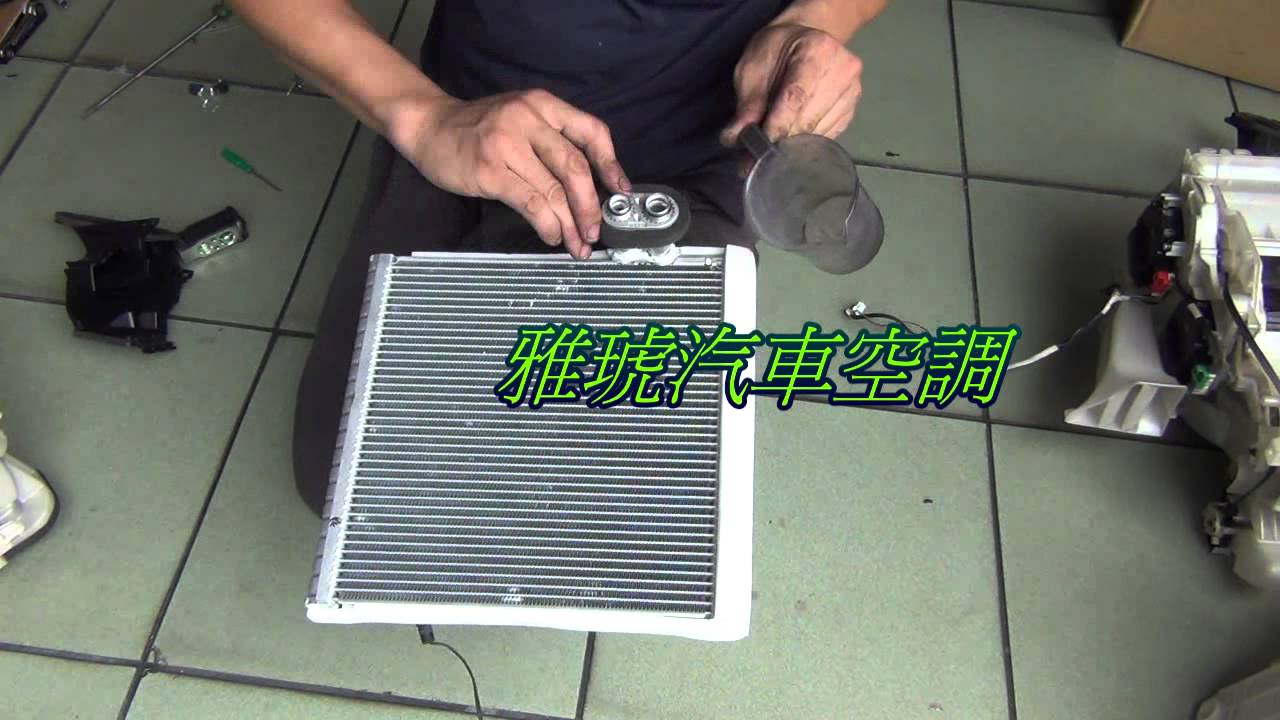 Evaporator core replacement TOYOTA PREVIA2.4 蒸發器(風箱)更換エバポレーター交換