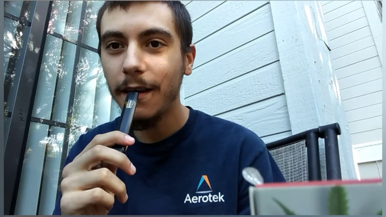 Is it Stiizy?? 1 gram sour tangie cartridge review........maybe?