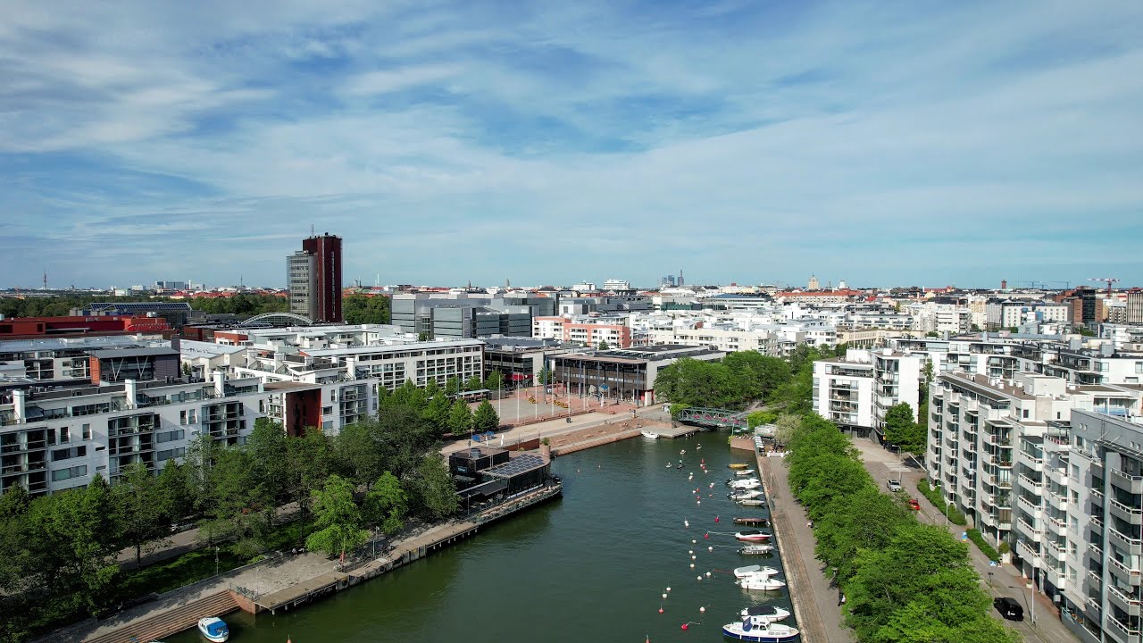 Helsinki Ruoholahti, Salmisaari and Jätkäsaari (zoom 1-2x), August 2023