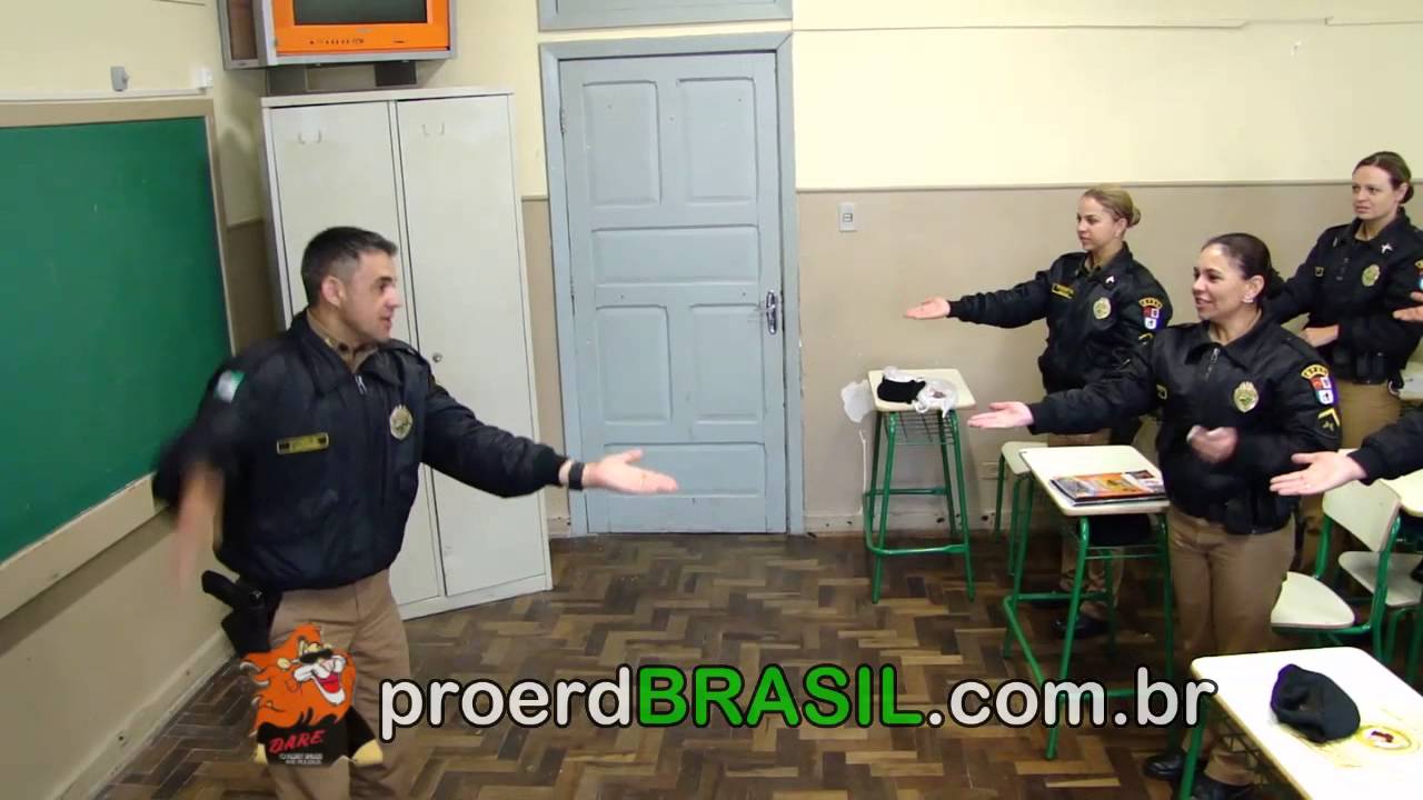 002 Dinâmica   Põe tua mão - www.proerdBRASIL.com.br