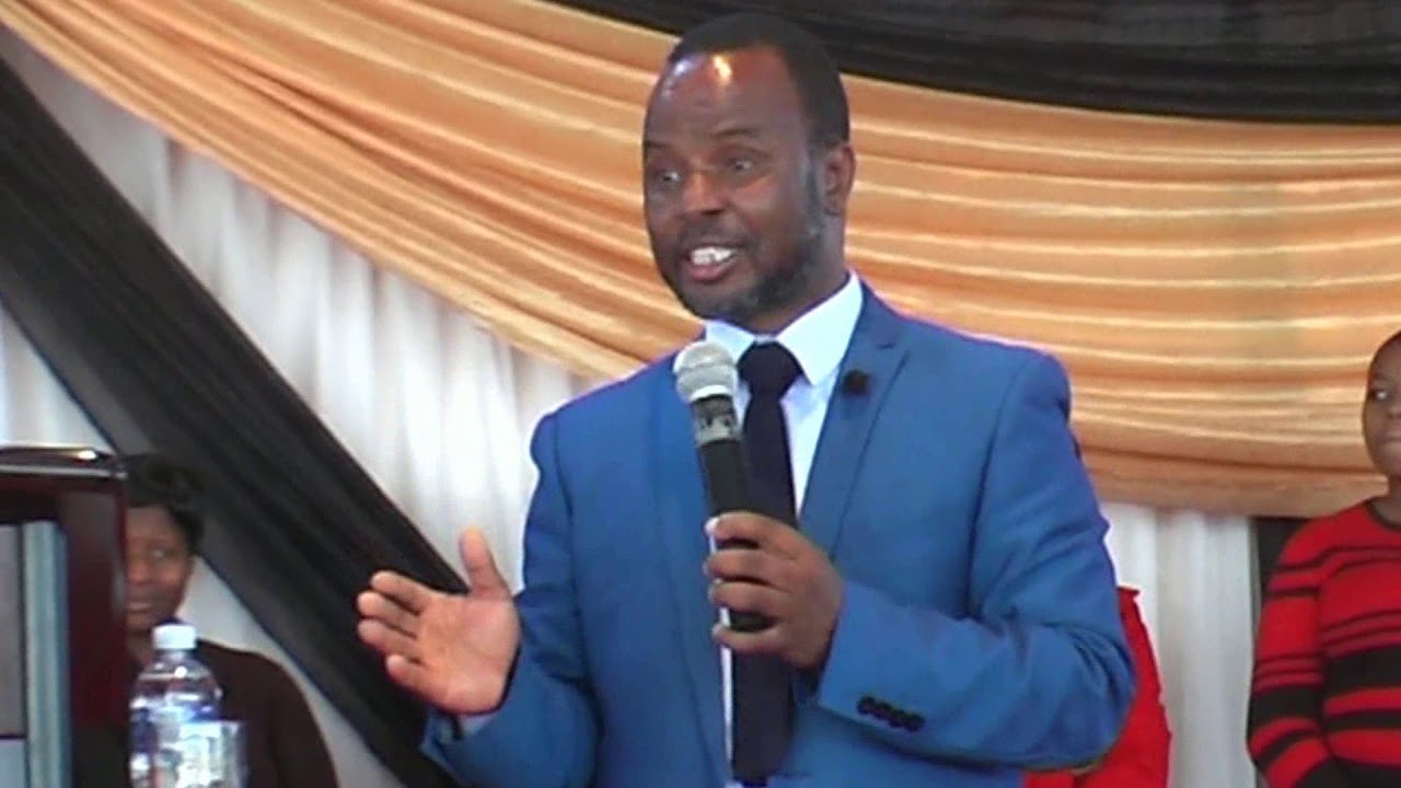 Rev L.S Msibi  DANCES, SINGS & PREACHES at Kwaluseni Alliance Church   June 2017