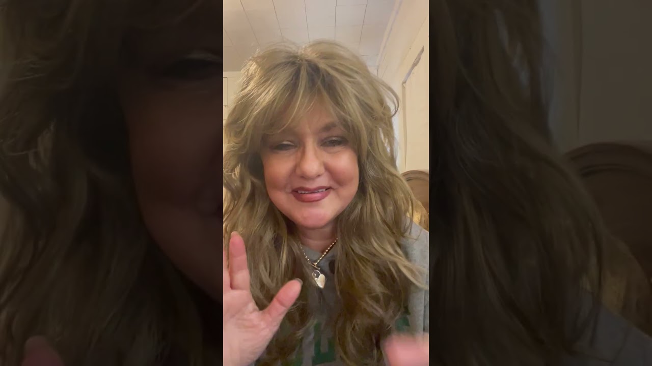 Wig review! Unboxing of Hudson by Paul Young in Tuscany toast! ￼