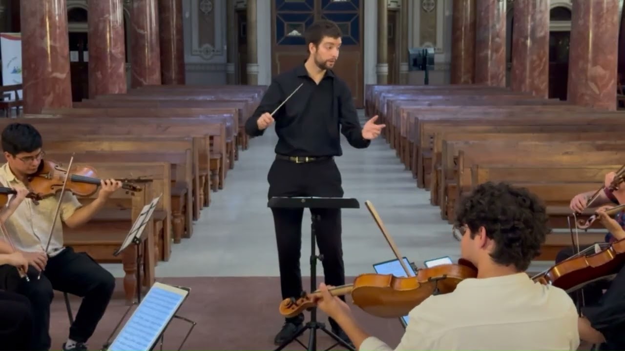 W. A. Mozart: Divertimento in F-Major kv. 138