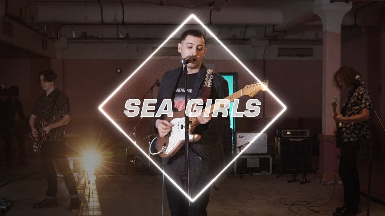 Sea Girls - 'When the Party's Over' | Fresh Focus Live Cover