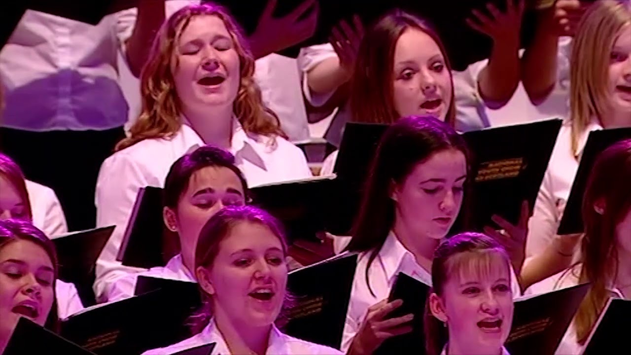 National Youth Choir of Scotland - Love Divine, Howard Goodall