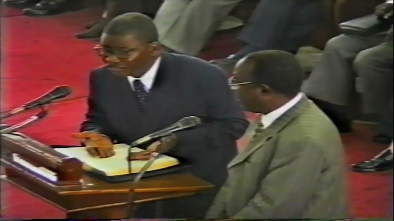 Let Brotherly Love Continue Rev Paul Akazue with Rev Taiwo Shobukola interpreting - August 2002