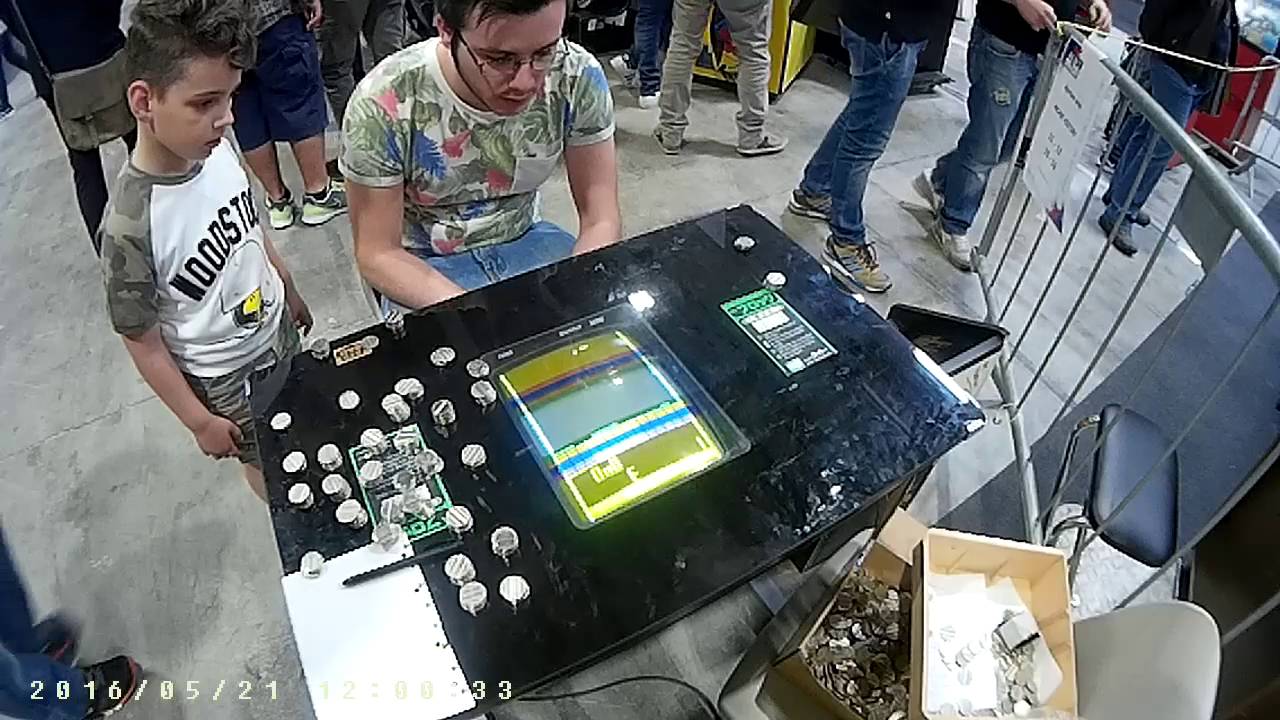 TT Block Taito in action - retrocampus