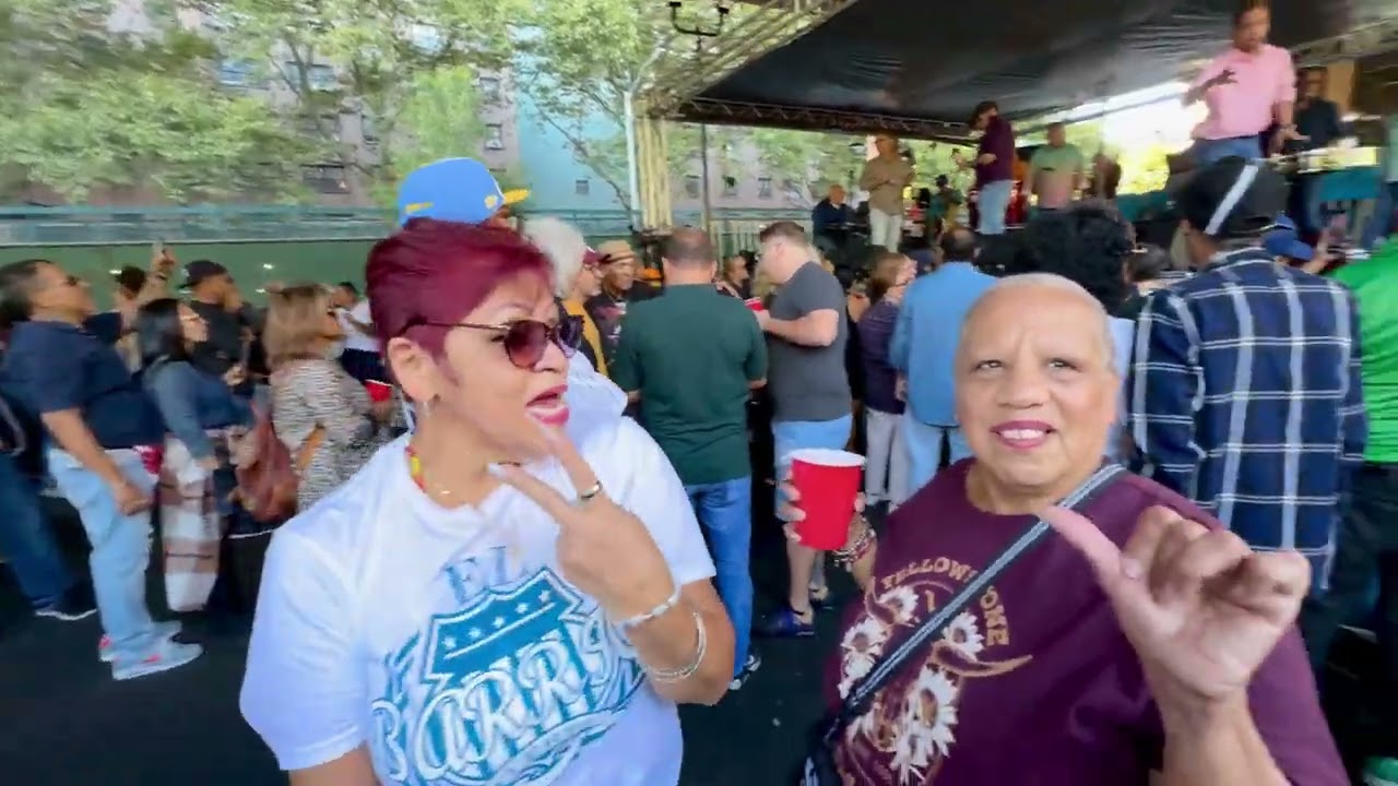 Boricua Legends de Pocholo Segundo empezó la vaina aquí en la Marqueta del Barrio NYC ahora mismo