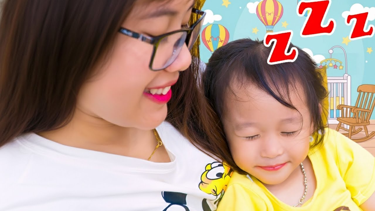 Duérmete, bebé 💤💤💤 + Más | Ly Ly - Kids Song