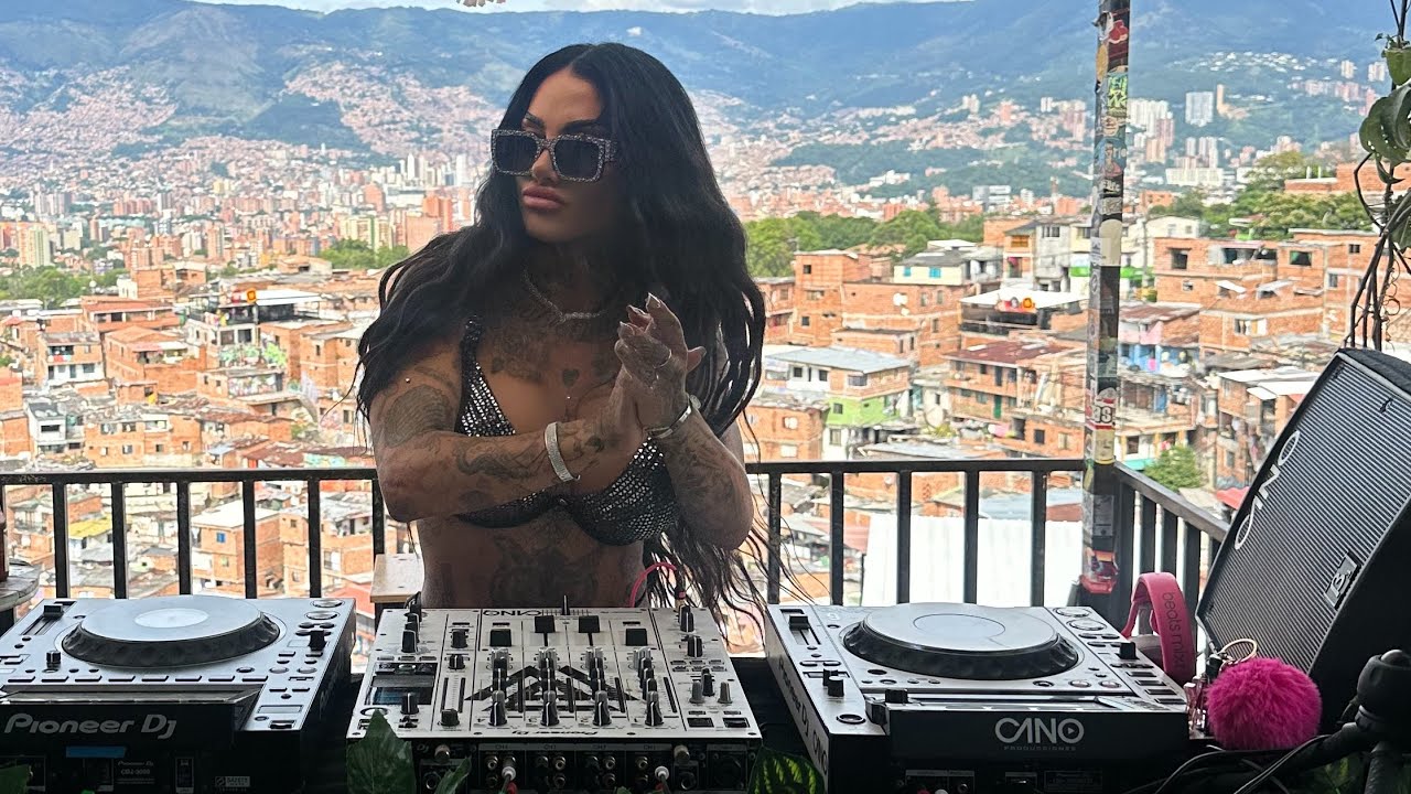 Kriss Bergasa@Comuna13 Medellin, Colombia