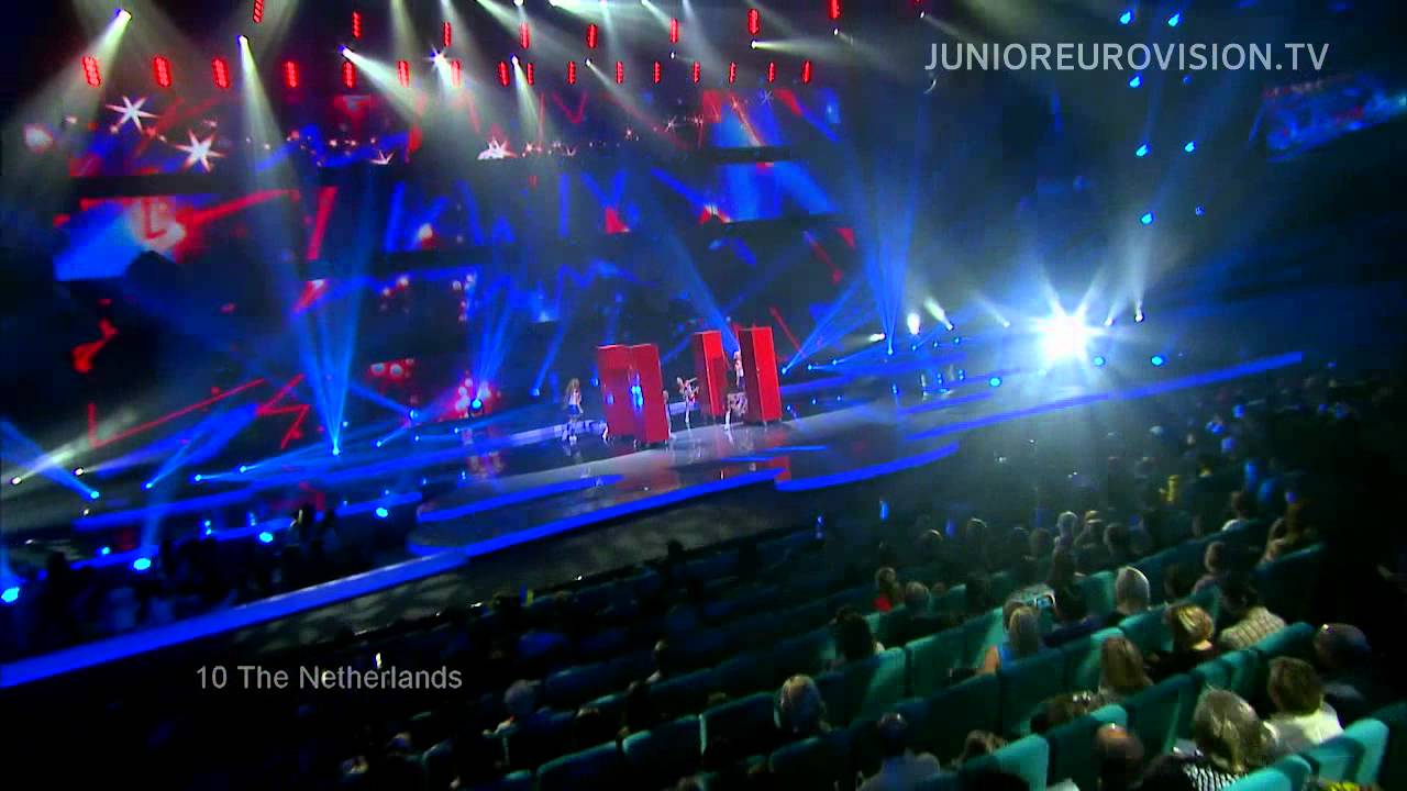 Mylène & Rosanne - Double Me (The Netherlands) - LIVE - Junior 2013