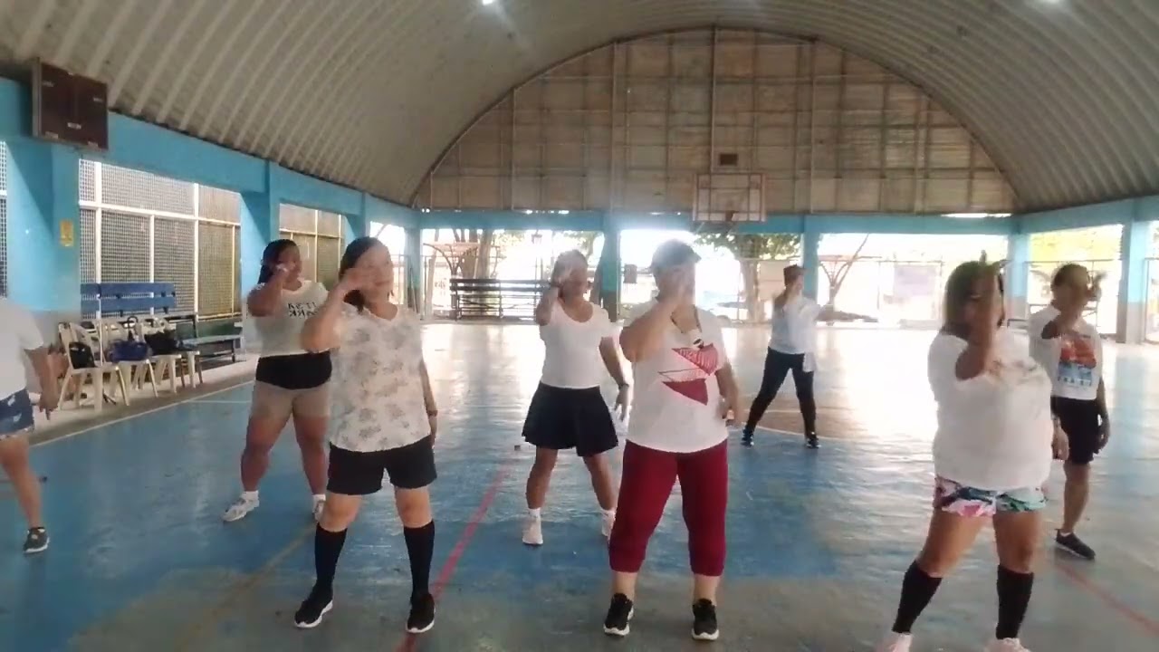 R3 zumba in white 3