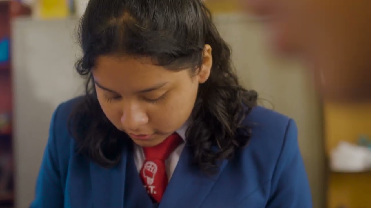 Solve for Tomorrow Per&uacute; 2025 - QichwaMed: El traductor quechua&ndash;espa&ntilde;ol | Samsung