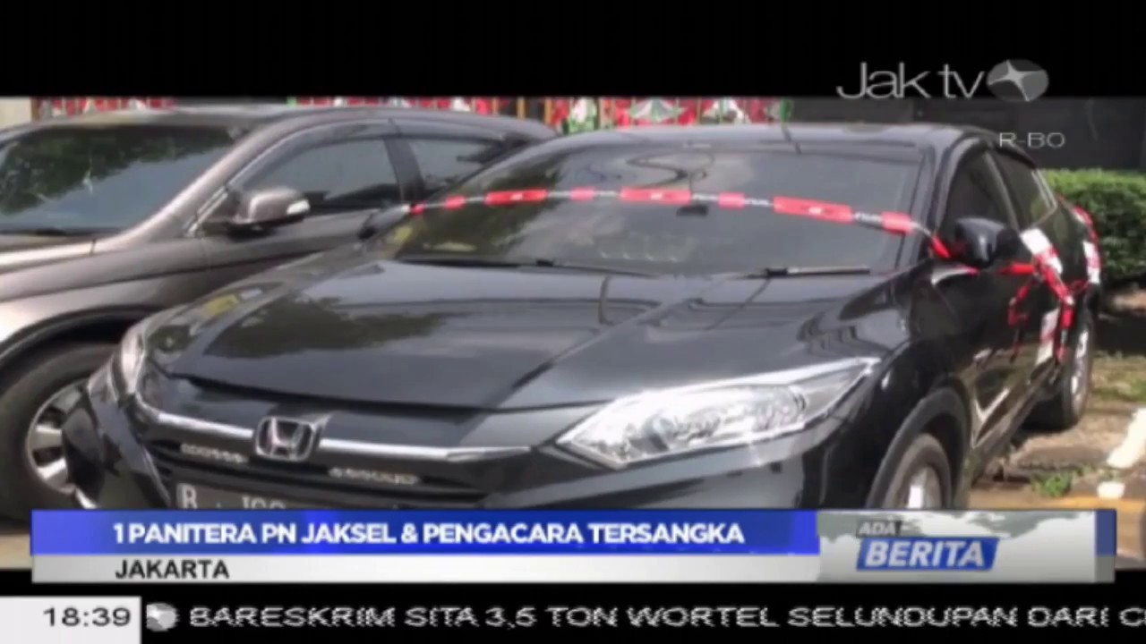 3 Panitera Pengadilan Tersangka