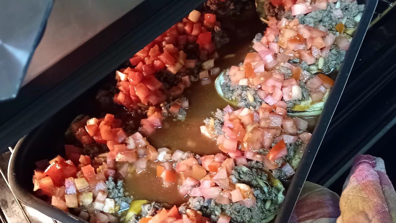 aque in uae is live!luto tayo shakelmashi(eggplant with meat)lebanes food 