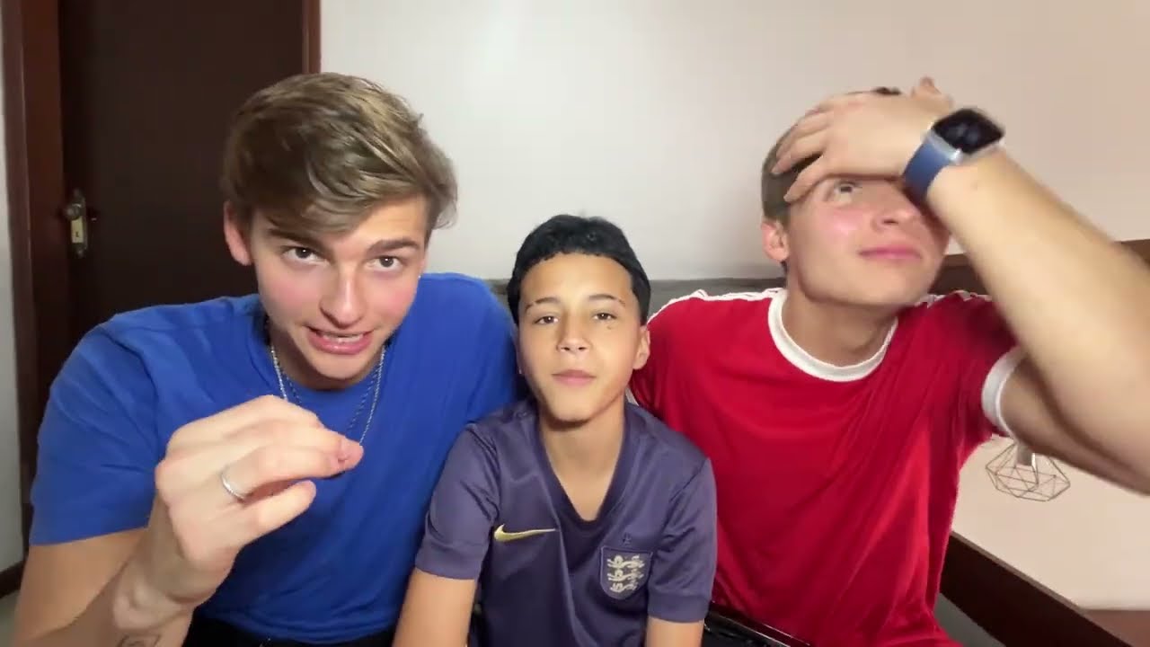 O ANTONIO FEZ UMA TROLAGEM COM O JP 😱• Antonio e JP•