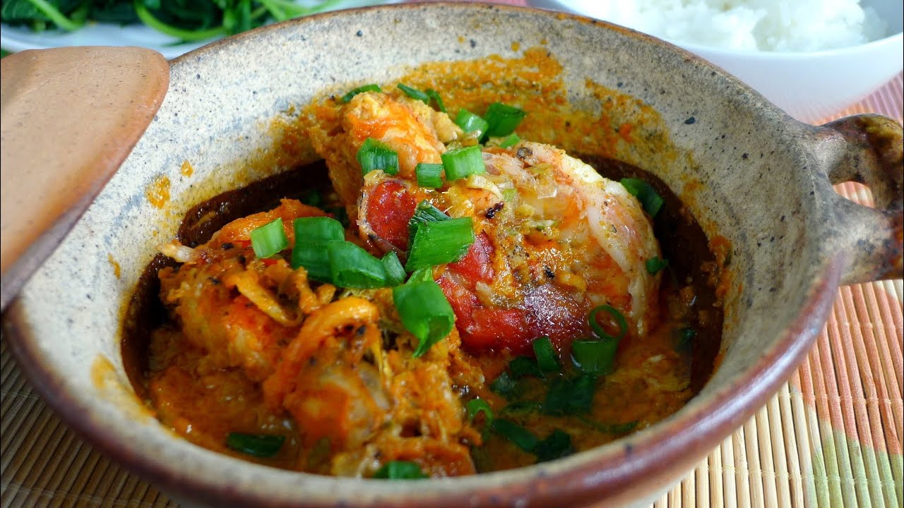 Tom Kho Tau - Prawns in Roe Sauce | Helen's Recipes