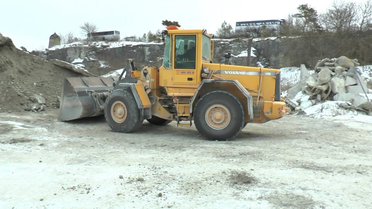 Volvo L90D loader Scania with gravel outside Visby January 2016