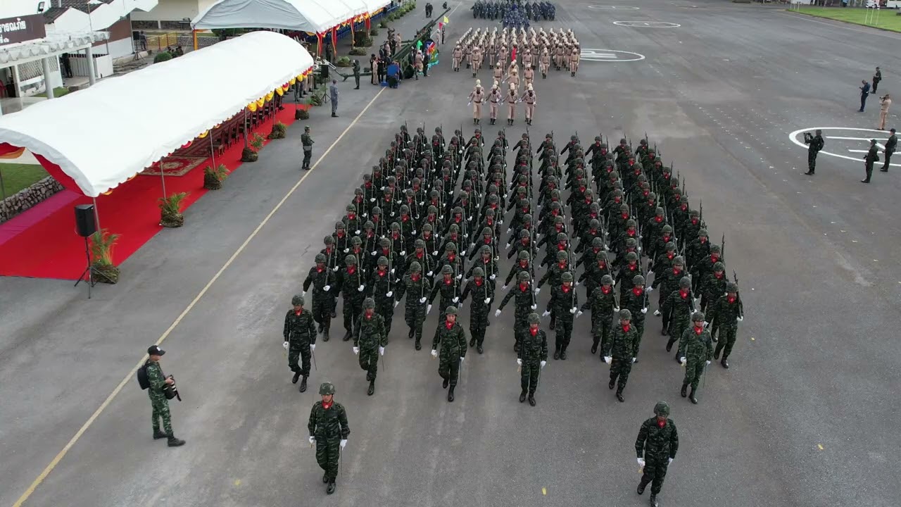 ซักซ้อมพิธีกระทำสัตย์ปฏิญาณตนต่อธงชัยเฉลิมพลและสวนสนาม ประจำปี 2567 ค่ายเสนาณรงค์ อ.หาดใหญ่ จ.สงขลา