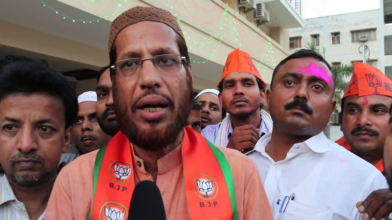 Uttar Pradesh Muslims celebrating BJP/Modi Victory in 2014 in Banaras..