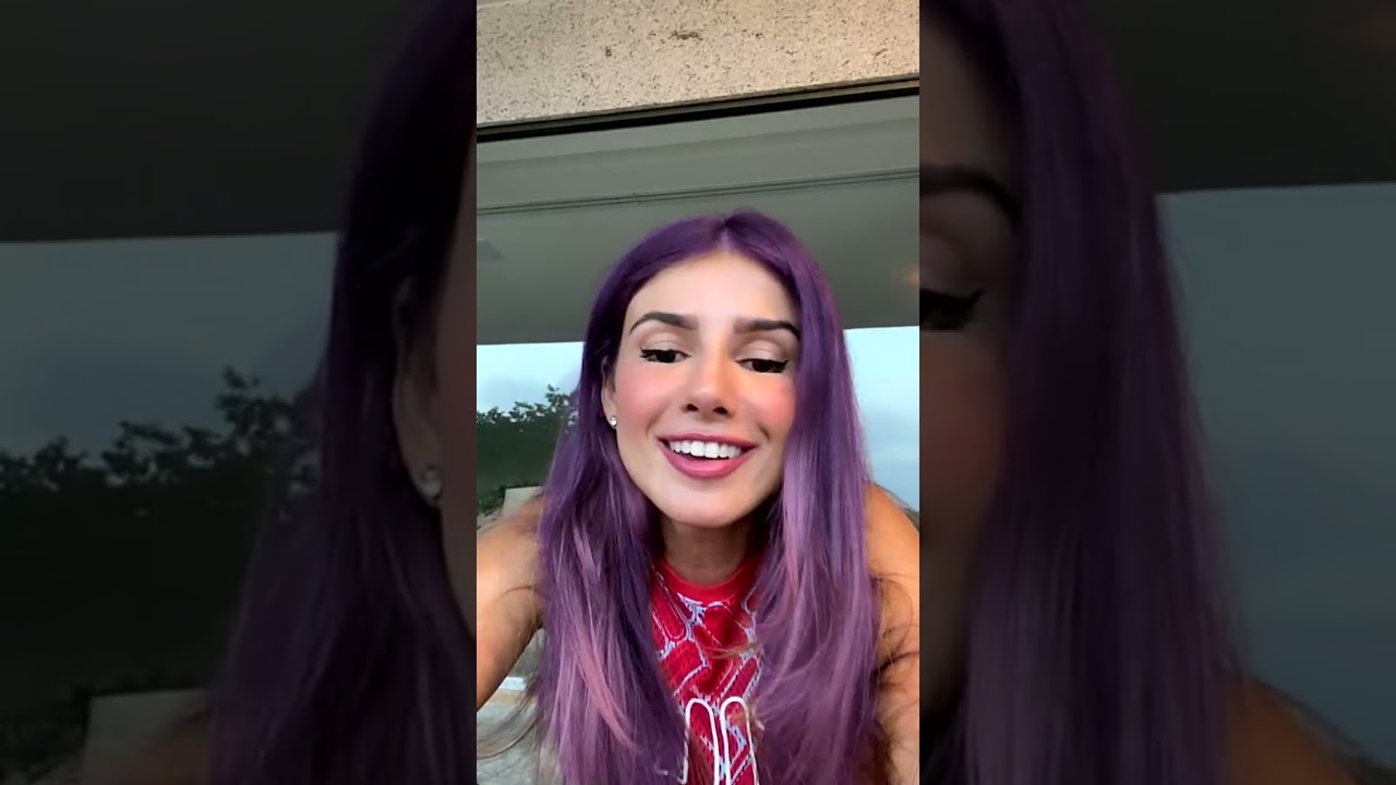 • LIVE PAULA FERNANDES • Serenata de Paula para fã ❤ #live #paulafernandes