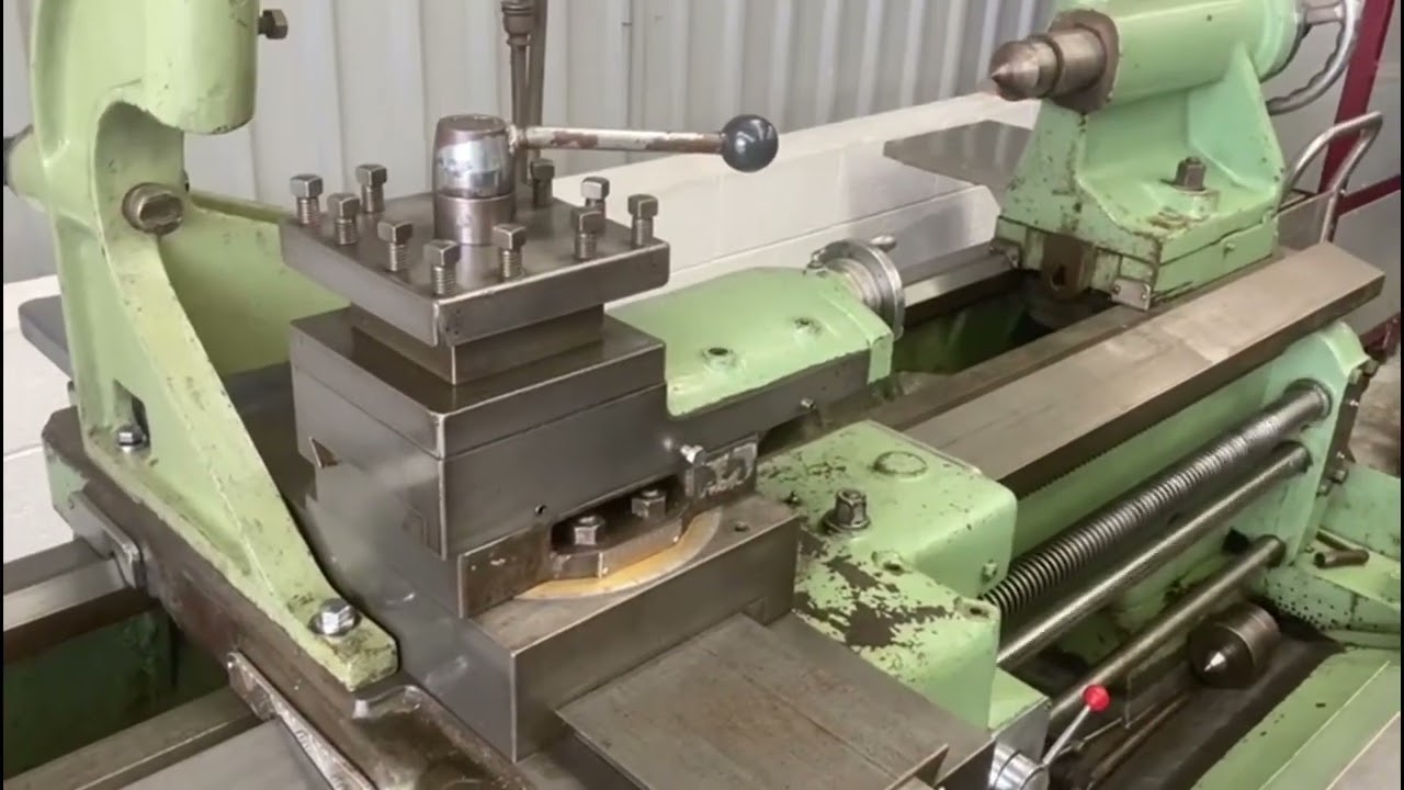 USED BINNS AND BERRY MODEL TB LATHE