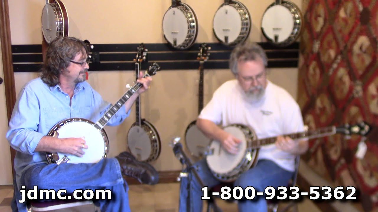 Steve Bush of the Cleverly's and Robby Boone play a classic Earl Scruggs tune on Huber Banjos @ JDMC