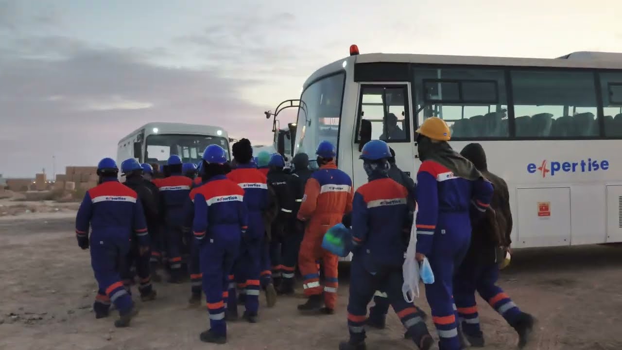 Nepali Indian Worker Life In Saudi Arabia.