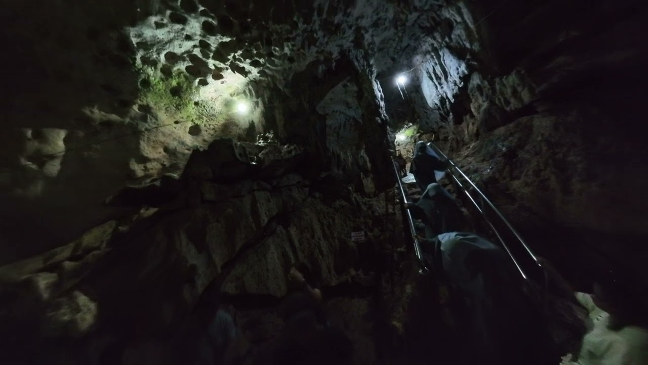 Hinagdanan Cave - Panglao