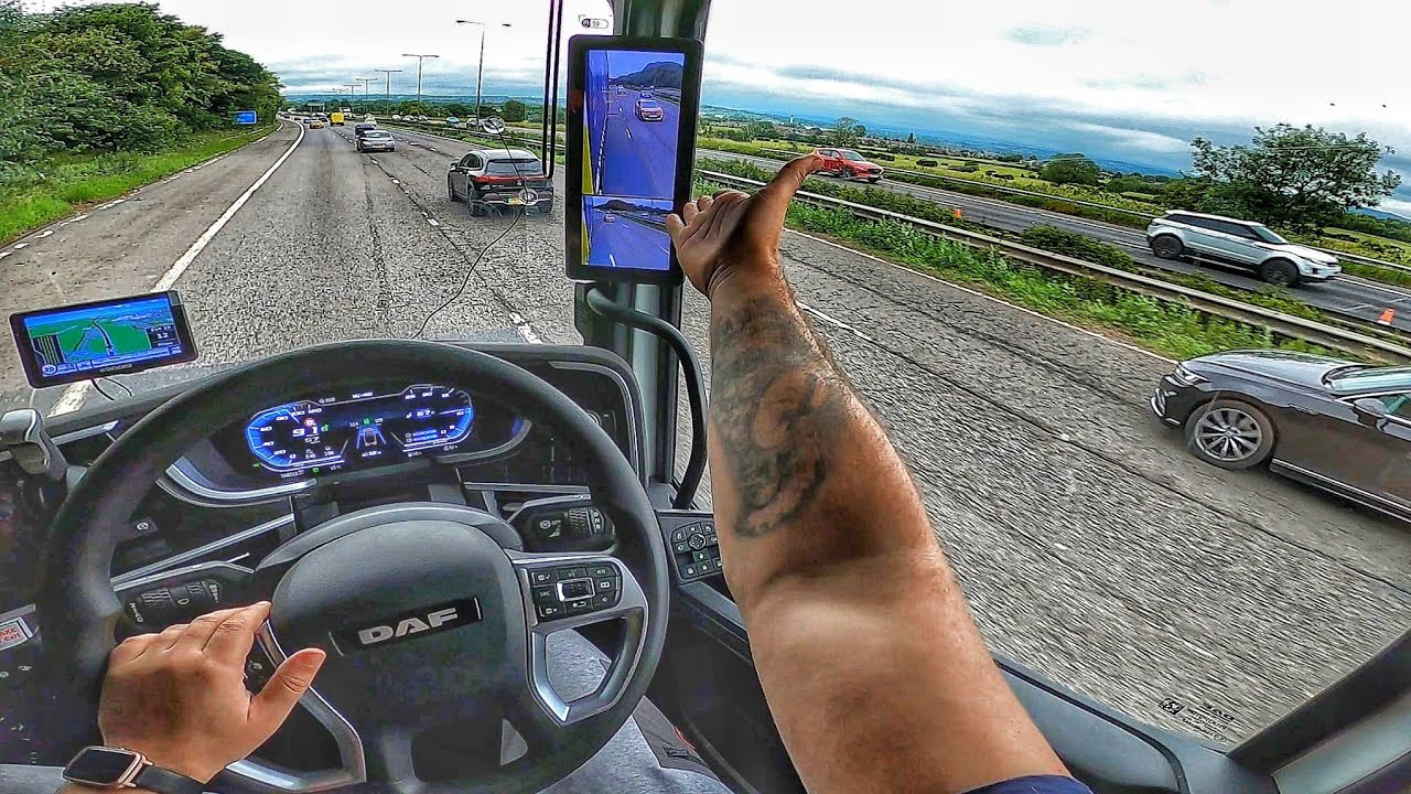 de ce URASC CAMIOANELE cu MIROR CAM ?