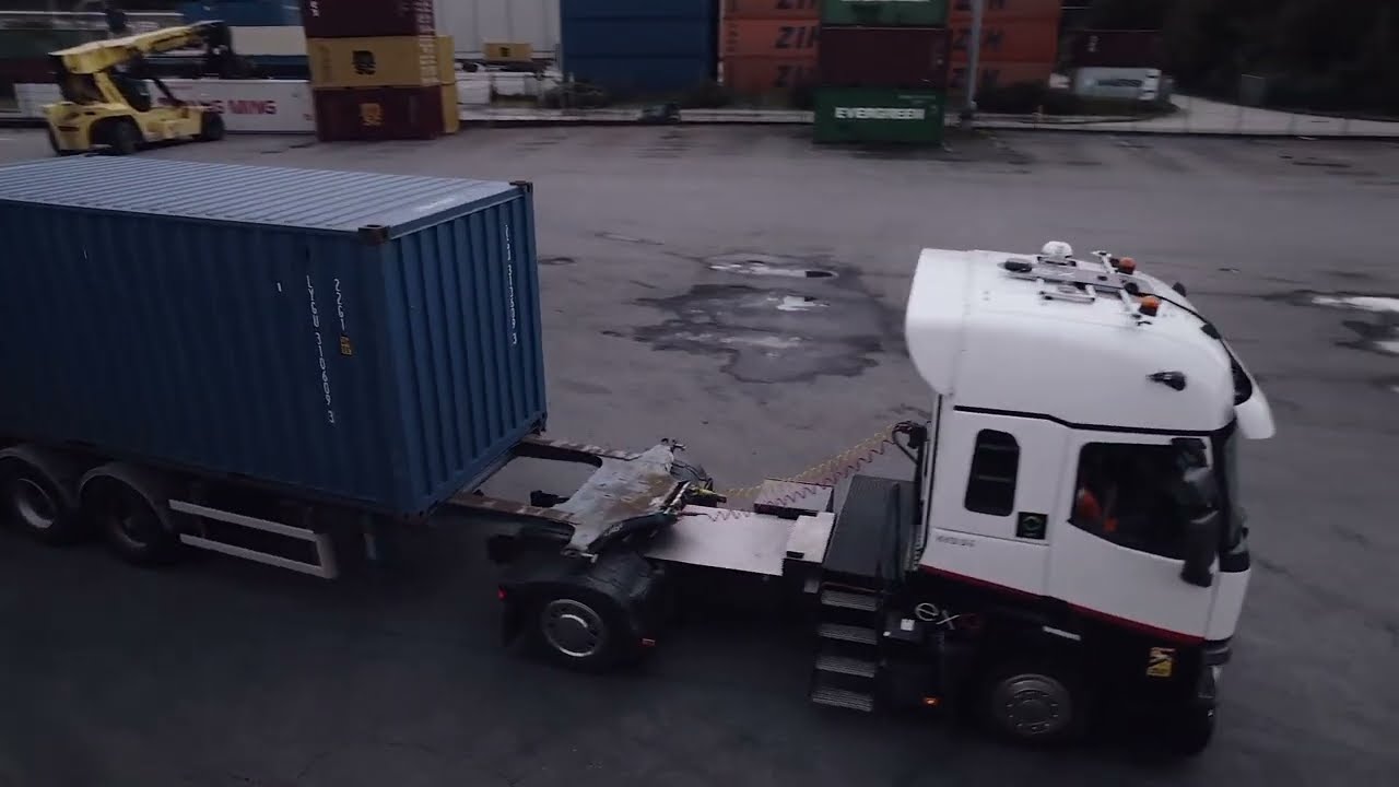 ex9 Autonomous yard shunting operations in progress